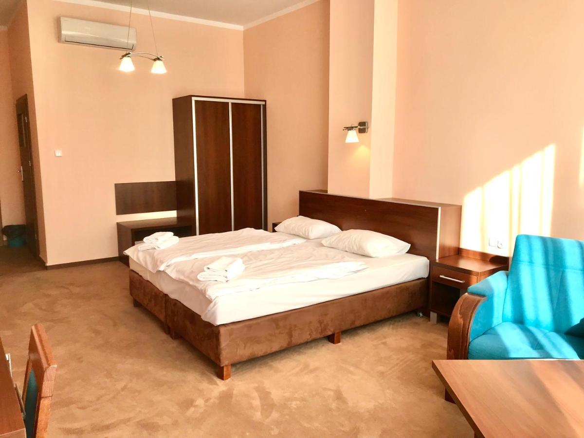Apartamenty I Pokoje Pan Tadeusz II Lötzen Exterior foto