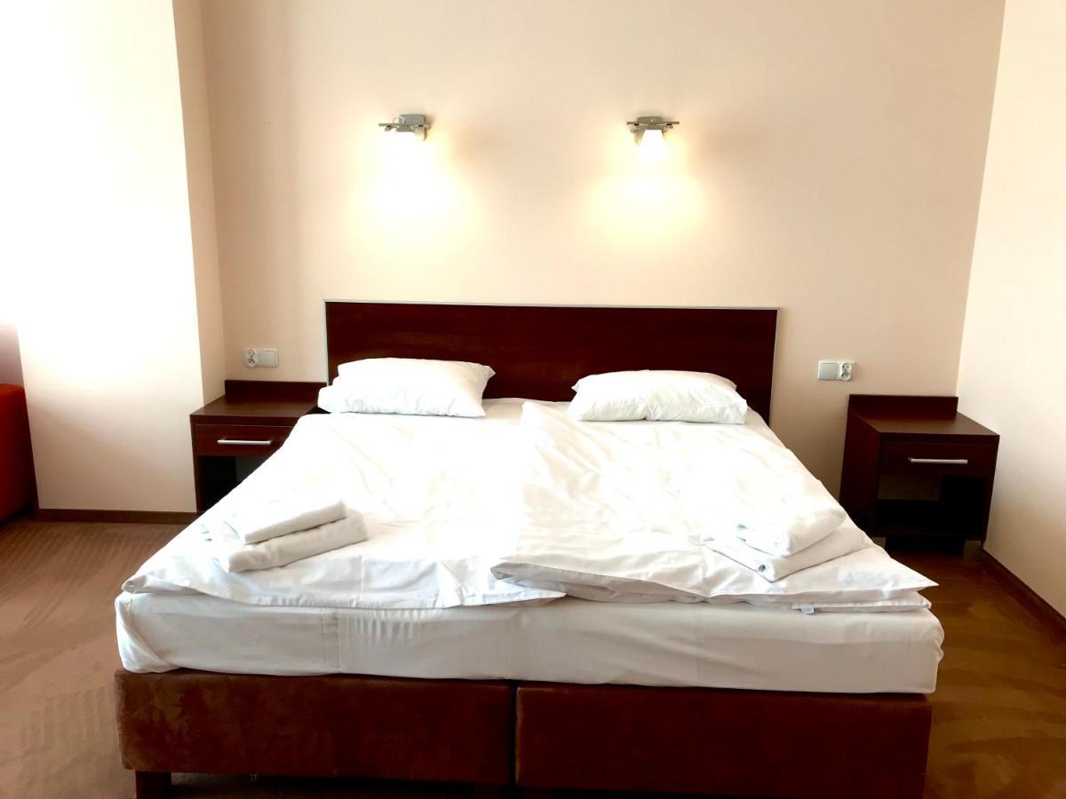 Apartamenty I Pokoje Pan Tadeusz II Lötzen Exterior foto