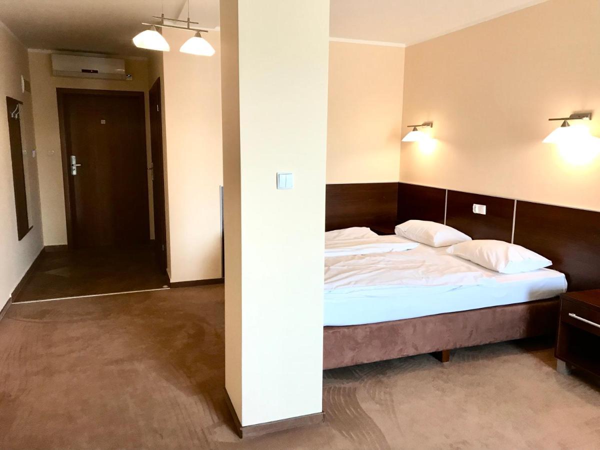 Apartamenty I Pokoje Pan Tadeusz II Lötzen Exterior foto